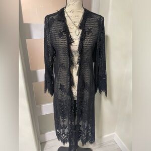 Soft surroundings Sheer netted black topper SZ Medium EUC